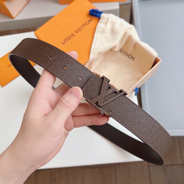 ルイヴィトンベルト側面デザイン